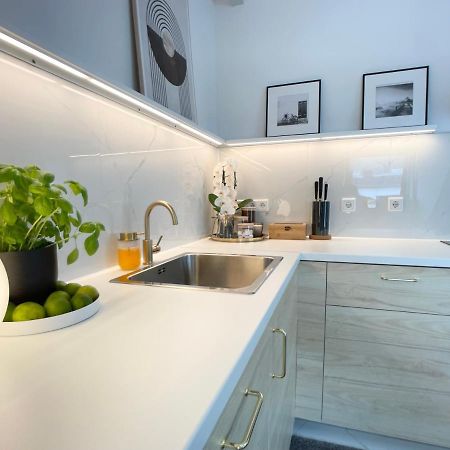 M-Style 04 Apartment Mit Balkon Und Gasgrill, 24H Self-Check-In, Free Parking, Netflix Nürnberg Exterior foto
