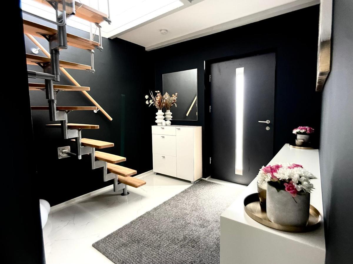 M-Style 04 Apartment Mit Balkon Und Gasgrill, 24H Self-Check-In, Free Parking, Netflix Nürnberg Exterior foto