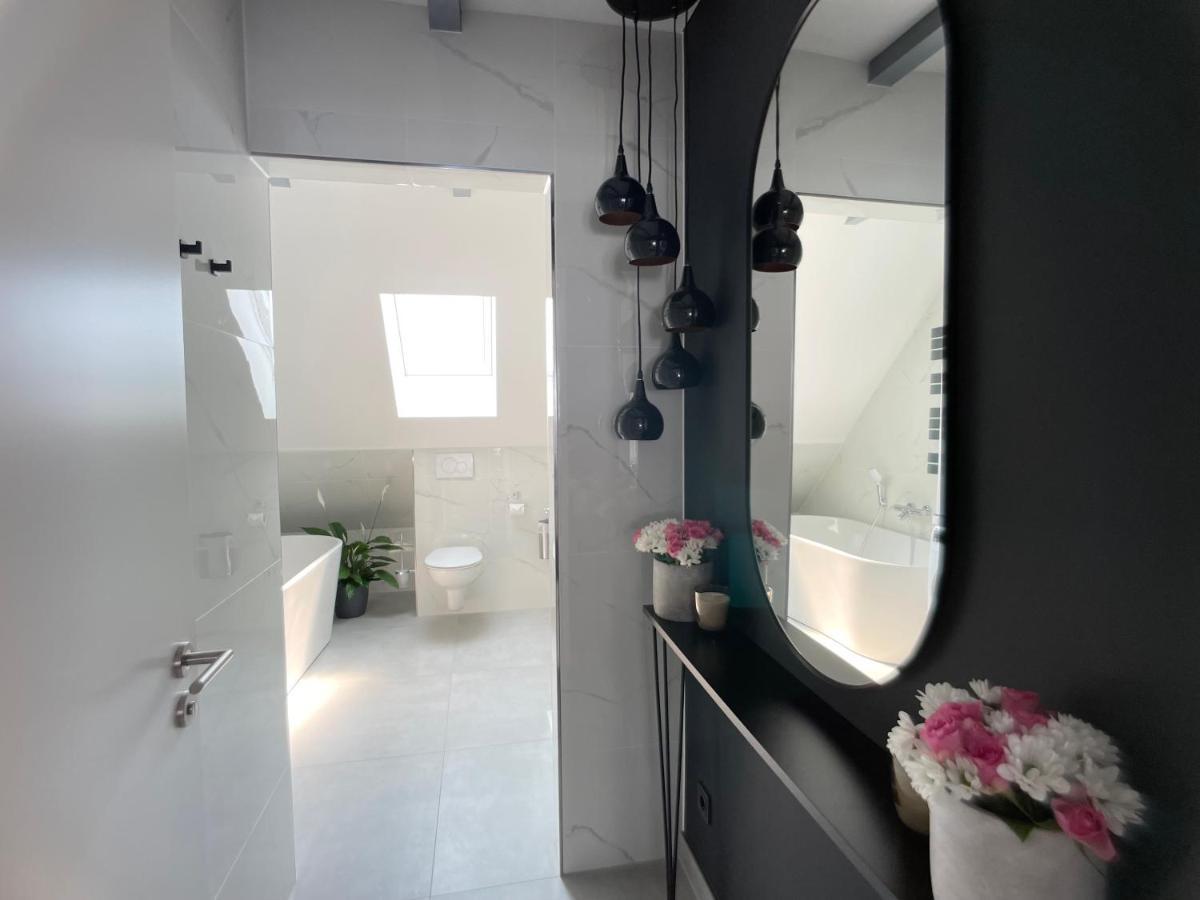 M-Style 04 Apartment Mit Balkon Und Gasgrill, 24H Self-Check-In, Free Parking, Netflix Nürnberg Exterior foto